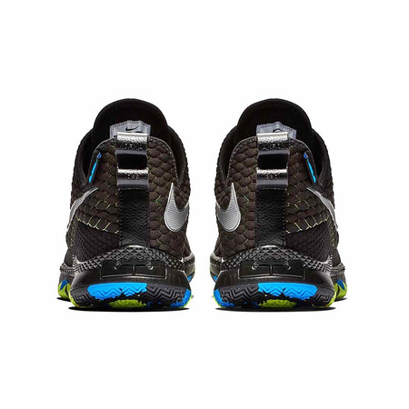 Nike Lebron Witness III "Lokaler Held"