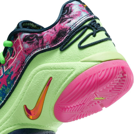 Nike LeBron XXII Bryce's World (GS) "Blusteri"