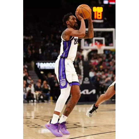 Peak Big Triangle 4.0 x Malik Monk "Full Court Fire"