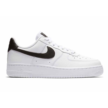 Frauen Nike Air Force 1 \\'07 Schuh "White Black"