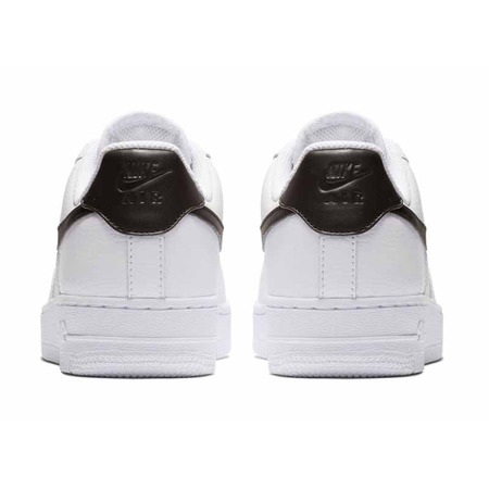 Frauen Nike Air Force 1 \\'07 Schuh "White Black"