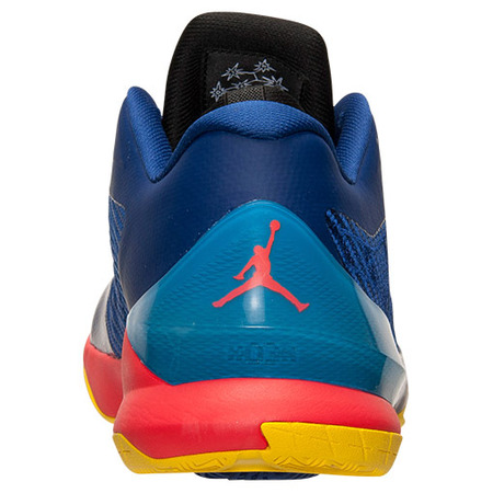 Jordan CP3.VIII "Deep Royal" (420/azul/amarillo/crimson/navy)