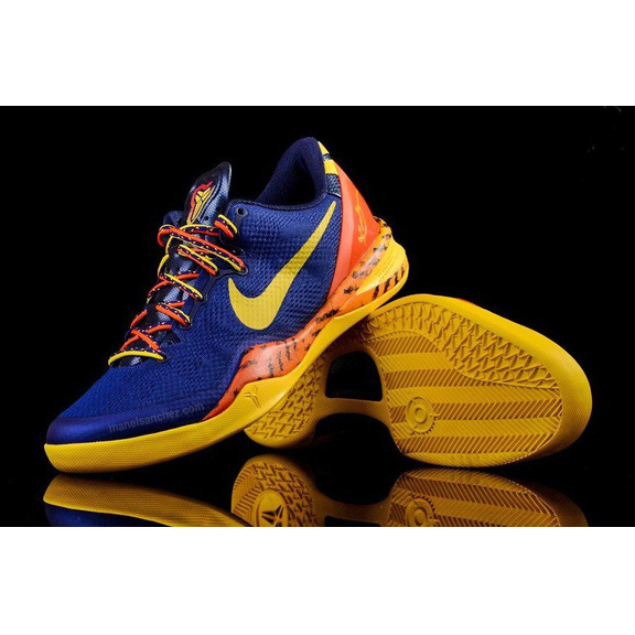 Kobe 8 System "Triump" (402/azul/amarillo/naranja/negro)