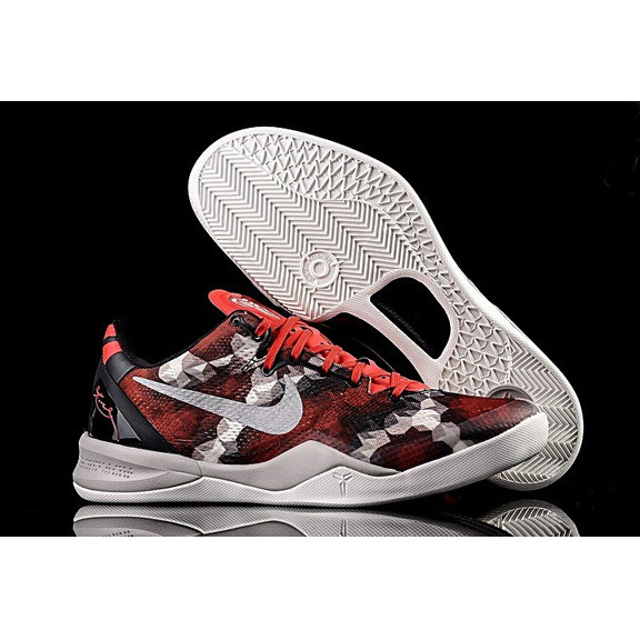 Kobe 8 System "Red Tail Boa" (601/rojo/blanco/negro)