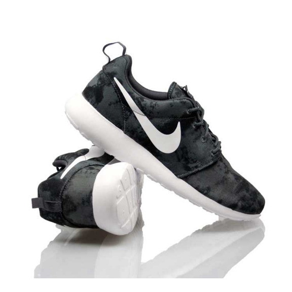 Nike Roshe One Print (017/darkgrey/blanco/grau)