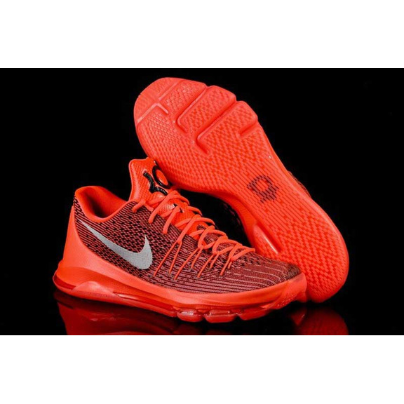 KD 8 "V-8" (610/bright crimson/blanco/negro)