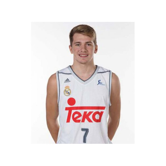 Pack Niño Luka Doncic Real Madrid Basket 2015/16 (blanco/negro)
