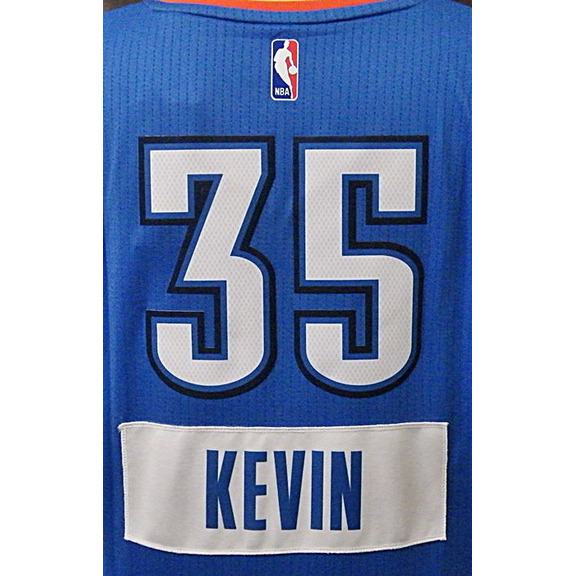Pressemitteilungen Intl XMas Swingman #35# Kevin Durant