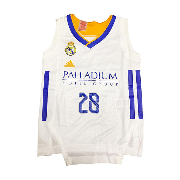 Renovierungs- und Real Madrid Basket # 28 YABUSELE #