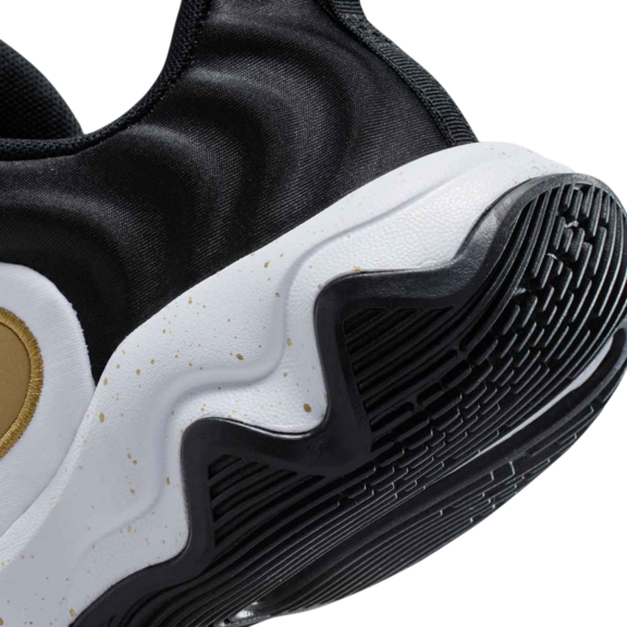 Giannis Immortality 4 (GS) "White/Metallic Gold/Black"