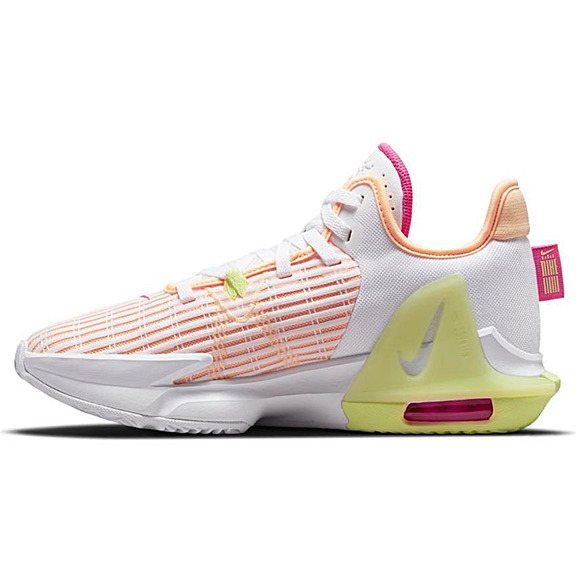 LeBron Witness 6 "Liebe Farbe"