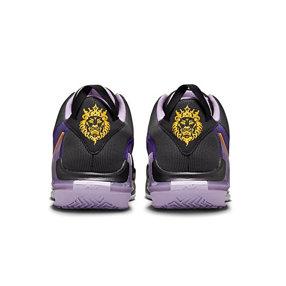 LeBron Witness 7 "L.A. Lakers"