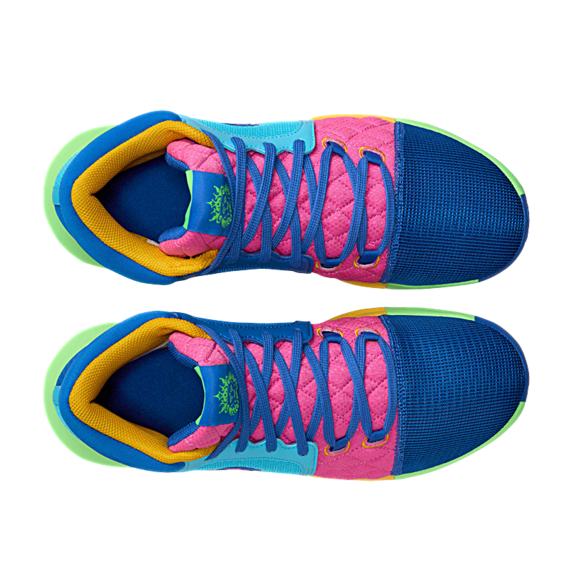 LeBron Witness 8 "I Promise School"