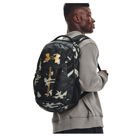 Rucksack UA Hustle 5.0 "Black Metallic Gold"