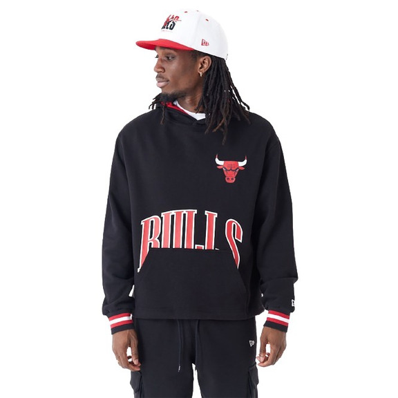 New Era NBA Chicago Bulls Arch Graphic Oversized Pullover Hoodie