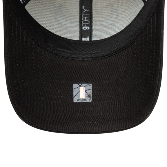 New Era NBA Chicago Bulls Contrast Patch 9FORTY Adjustable Cap