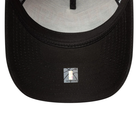New Era NBA Chicago Bulls Script 9FORTY E-Frame Trucker Adjustable Cap