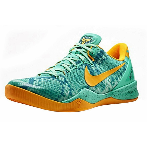 Kobe 8 System "Green Glow" (304/verde/naranjalaser)
