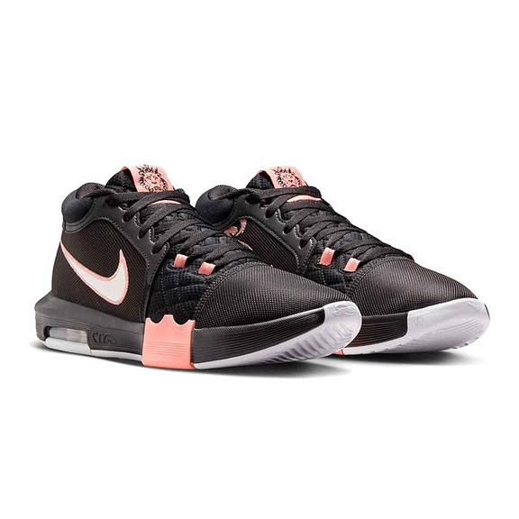 Nike LeBron Witness 8 "Apricot"
