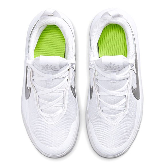 Nike Team Hustle D 10 "Weiß"