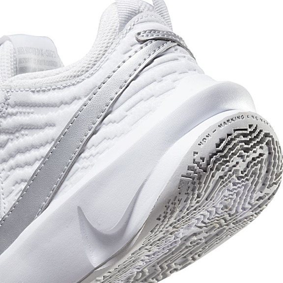Nike Team Hustle D 10 "Weiß"