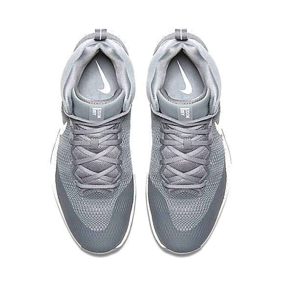 Nike Zoom Rev 2017 "Fly Grey" (011)