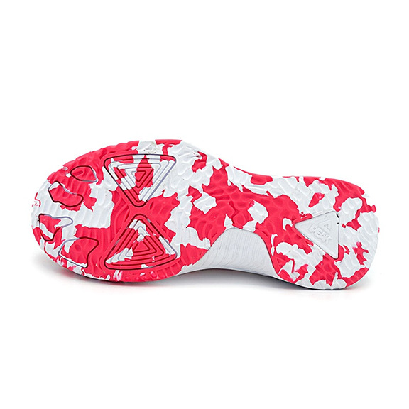 Peak Lou Williams Kinder "Pink Flavor"